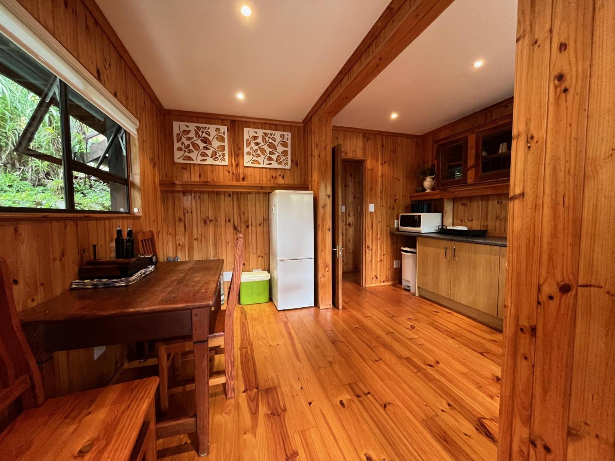 Peaceful Guest Suite With Balcony Views And Garden Setting เบรนตัน-ออน-ซี ภายนอก รูปภาพ